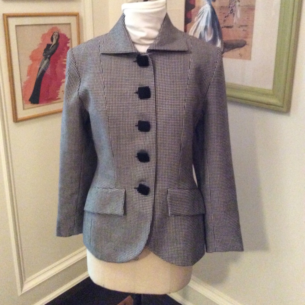 Button down jacket